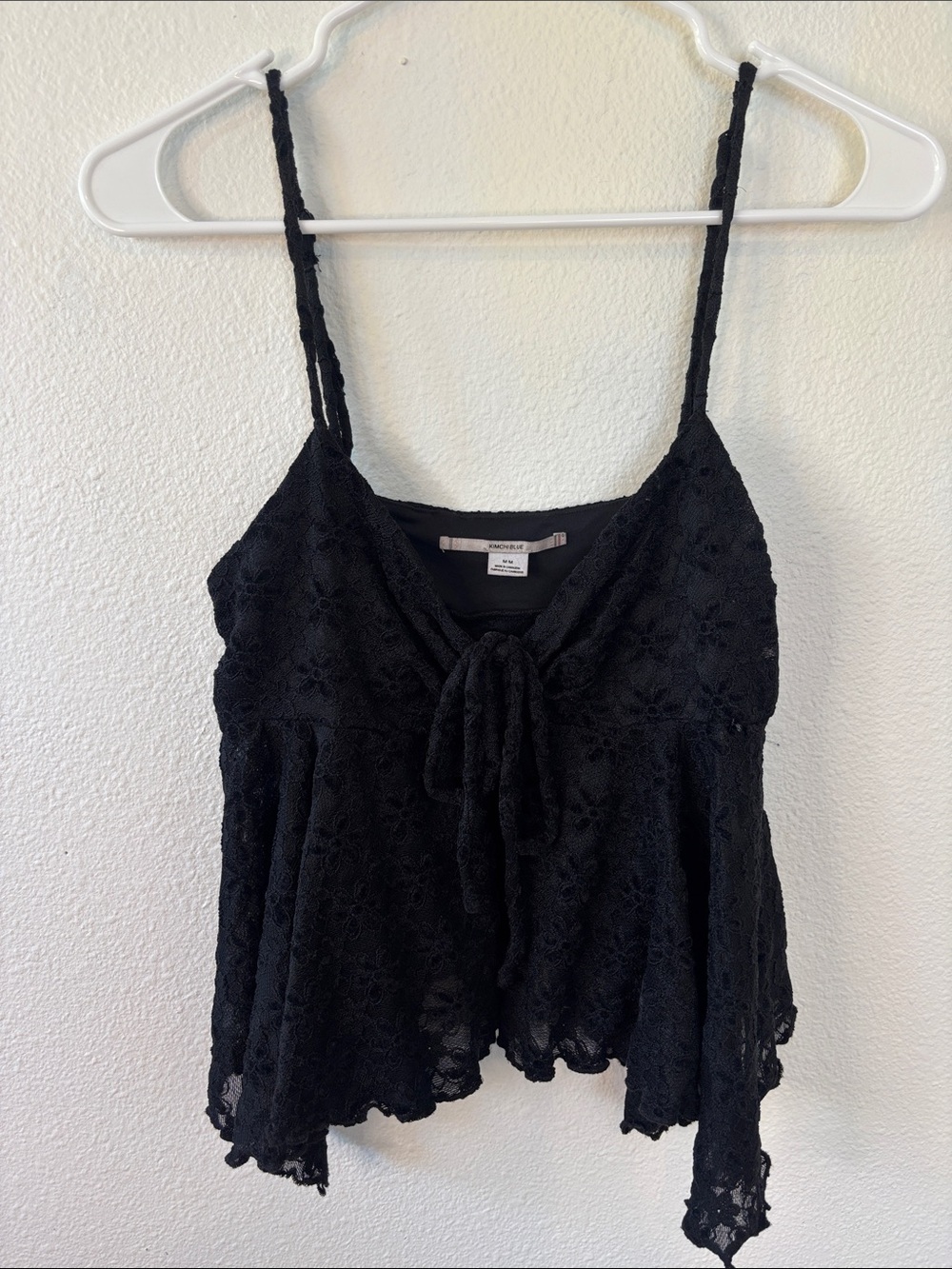 Kimchi Blue Black Lace Tie-Front Camisole Top -562sku